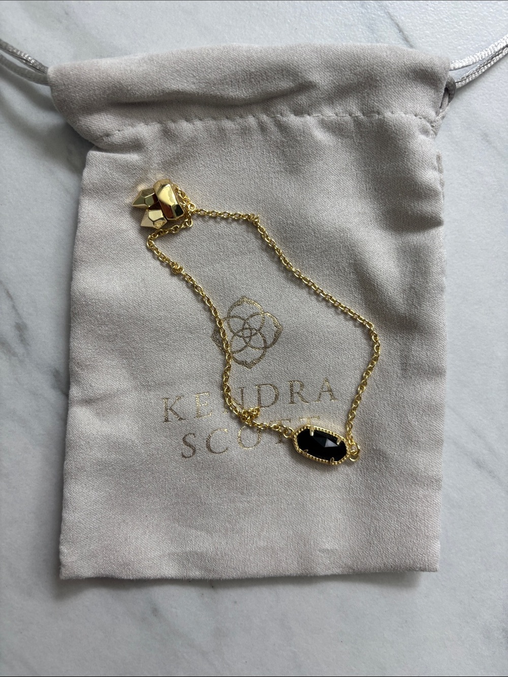 Kendra Scott Elaina Gold Adjustable Chain Bracelet - Black Opaque Stone